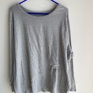 Long sleeve tee